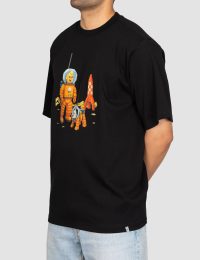 تیشرت چاپدار موشک و تن تن